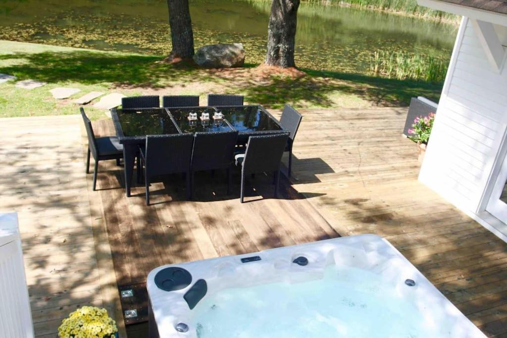 The Villa - Industrial Farmhouse With Hot Tub Dover Eksteriør bilde